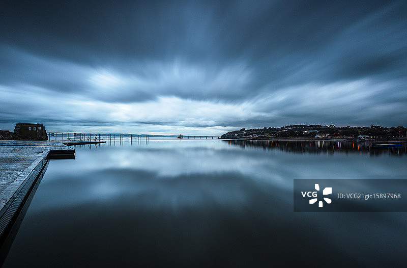 海相湖图片素材