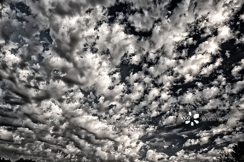 浮雕高积云图片素材