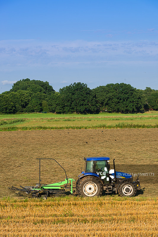 干草耙图片素材