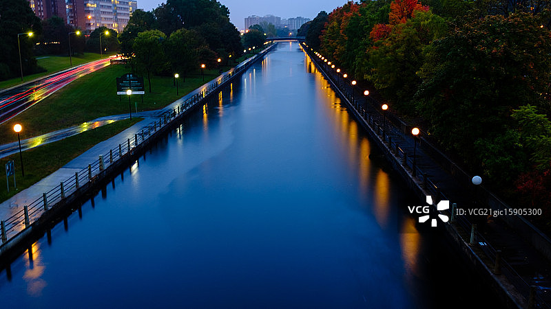 里多运河的黎明图片素材