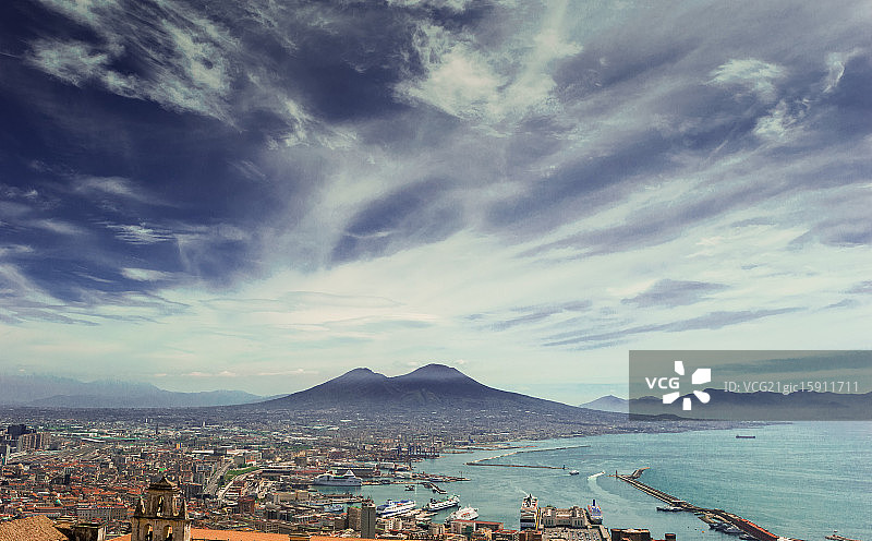 那不勒斯和维苏威火山图片素材