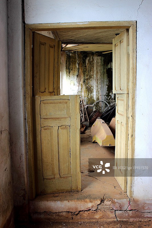 古老的门图片素材