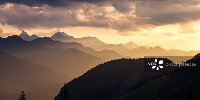 萨尔察赫山谷图片素材