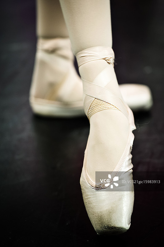 腿部伸展图片素材