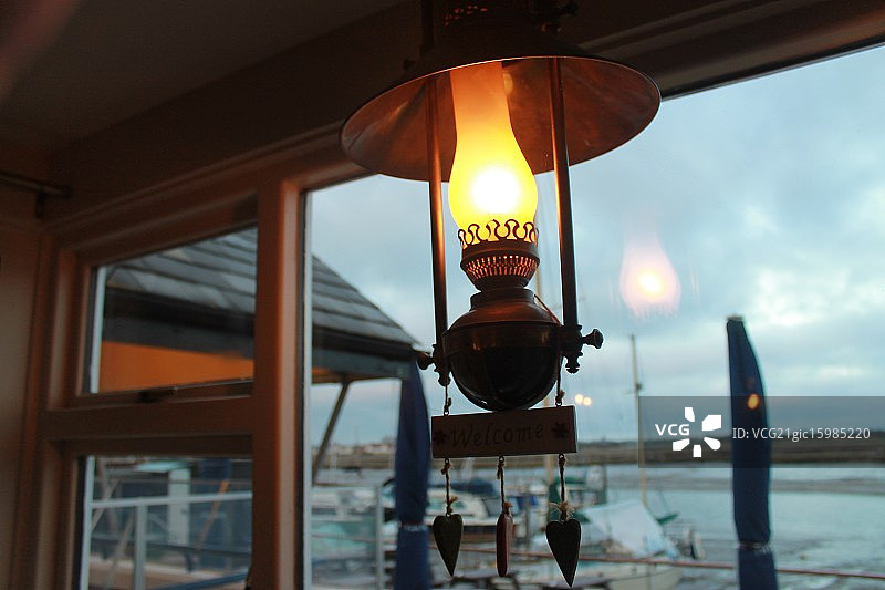 欢迎来到莫尔登女王头酒吧图片素材