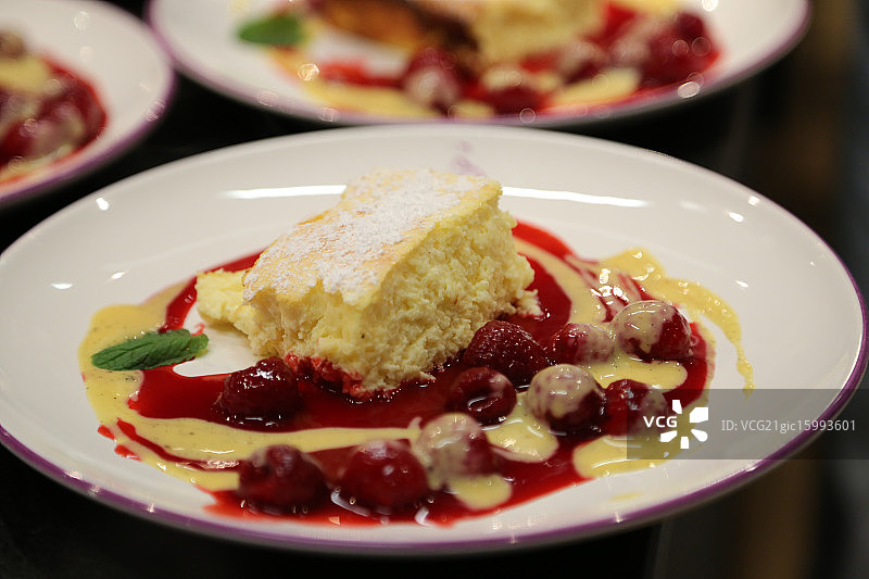 浆果芝士蛋糕图片素材