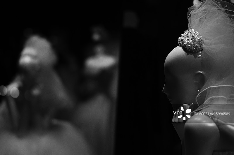 镜中的公主图片素材