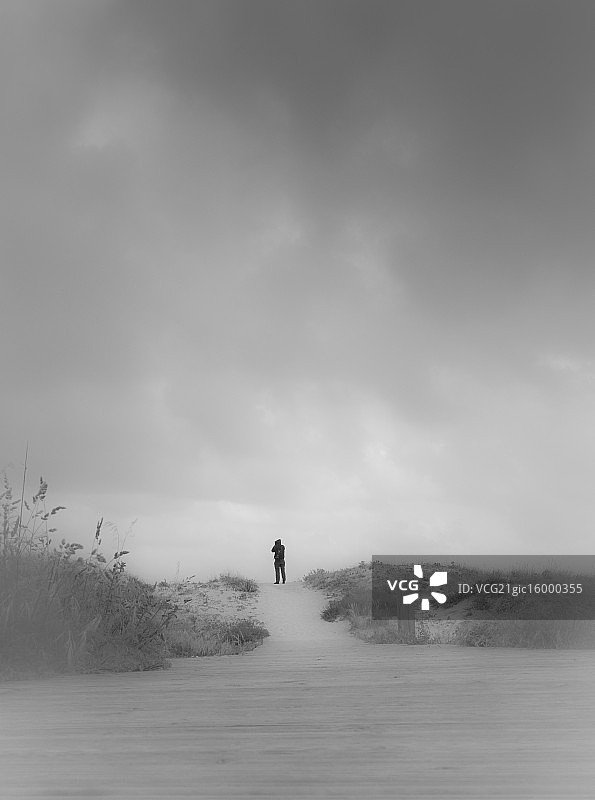 孤独的射击者图片素材