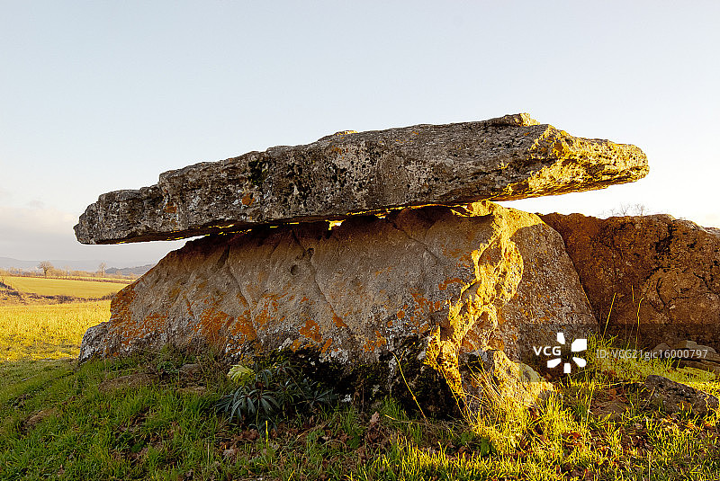 多尔门上的日落图片素材