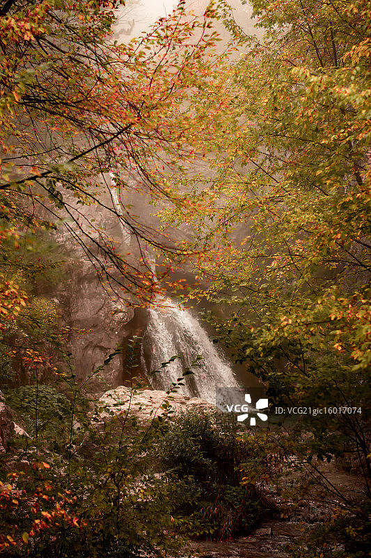 奥林匹斯山瀑布图片素材