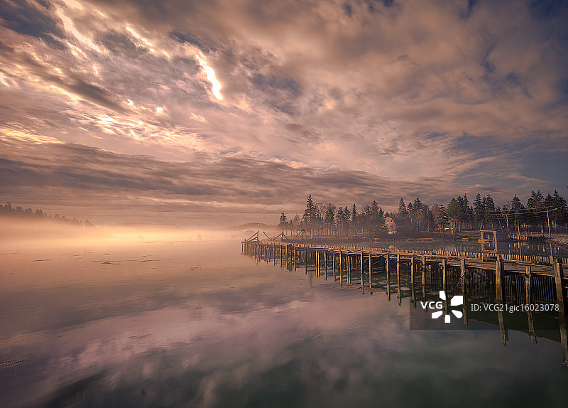 缅因州斯托宁顿日出图片素材