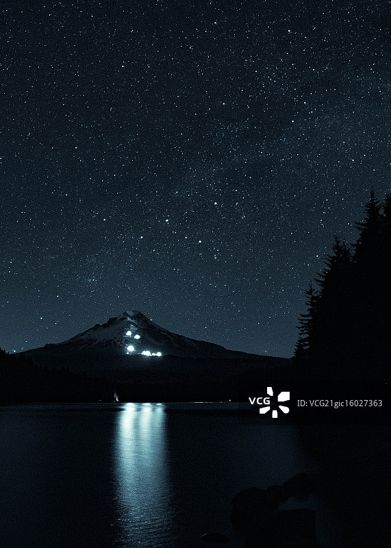 胡德山图片素材