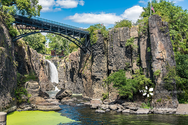 帕塞伊克大瀑布图片素材