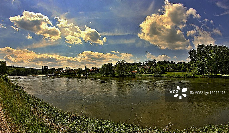 韦尔滕堡修道院的多瑙河图片素材