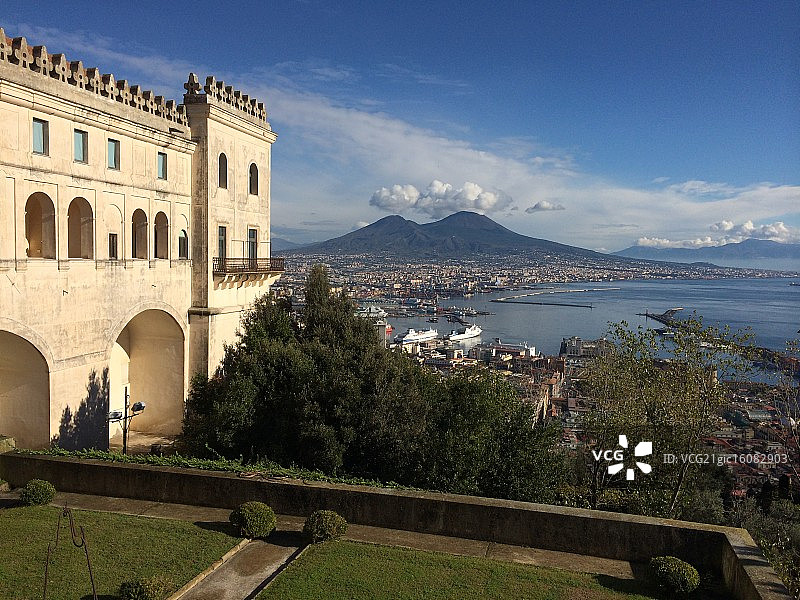 维苏威火山图片素材