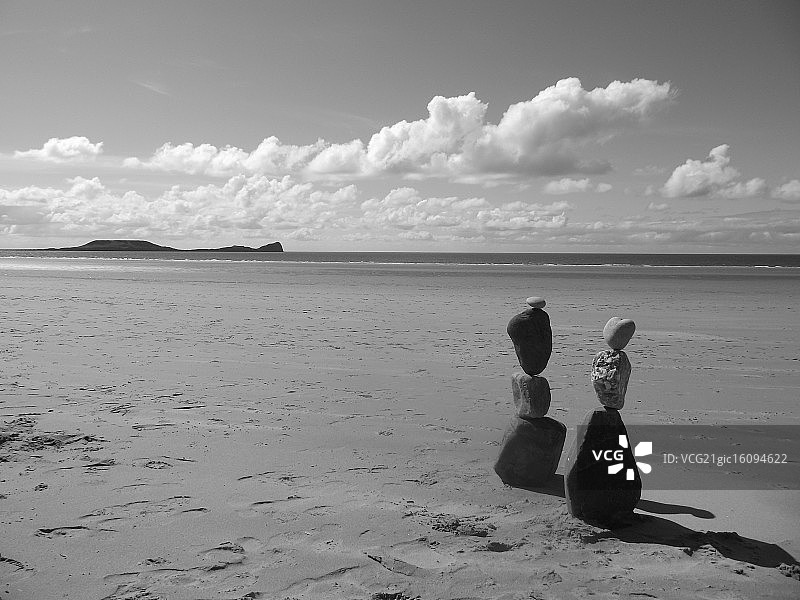 站立的石头图片素材