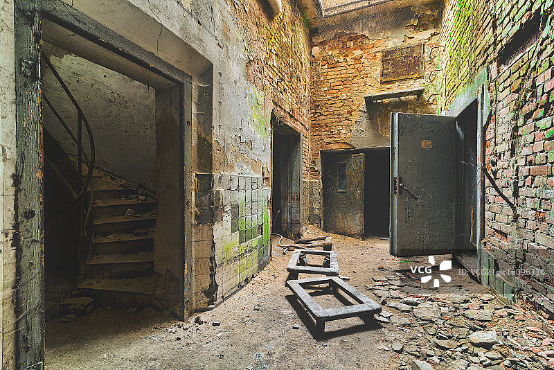 通往天堂或地狱图片素材