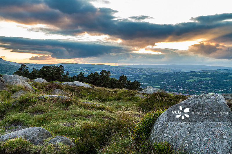伊尔克利七月图片素材