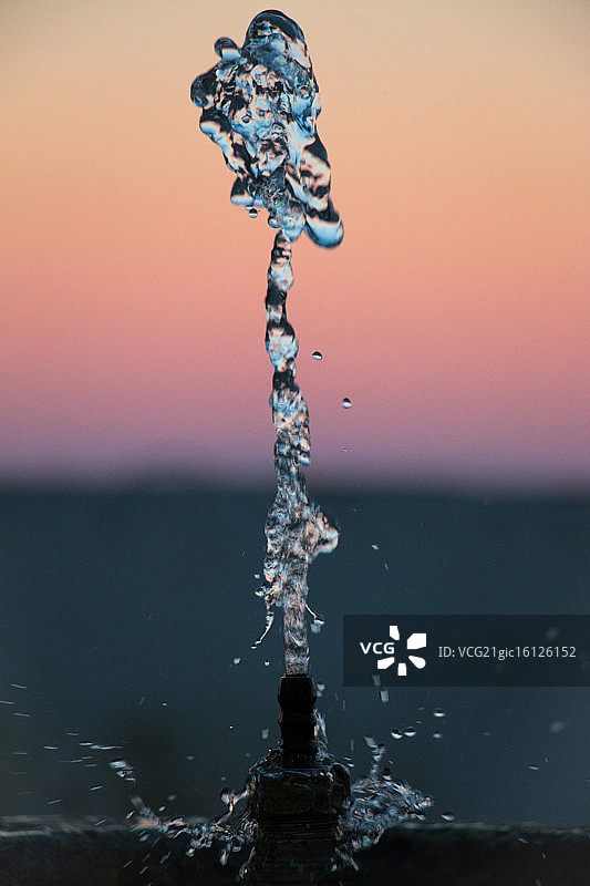 水，生命之源图片素材