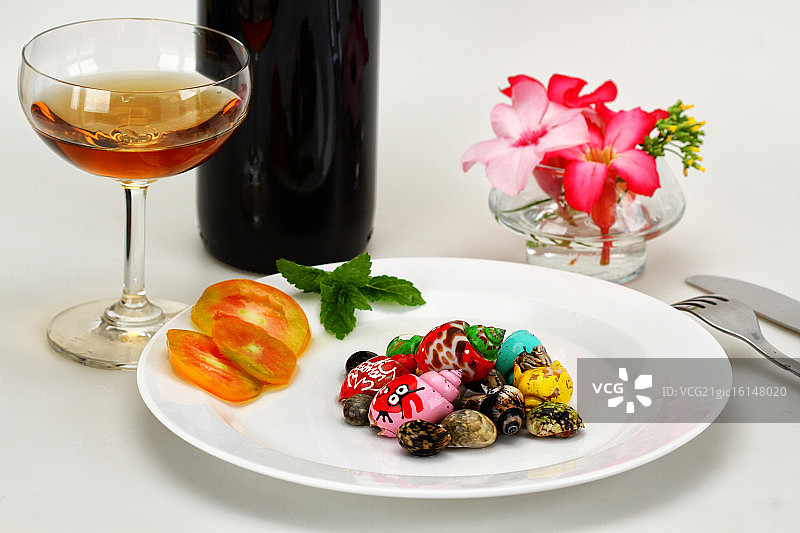 盘中的鸟蛤图片素材