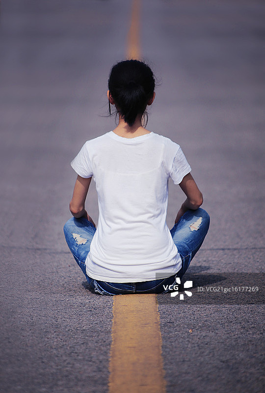 女子背影图片素材