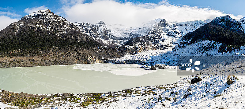 特罗纳多尔山图片素材