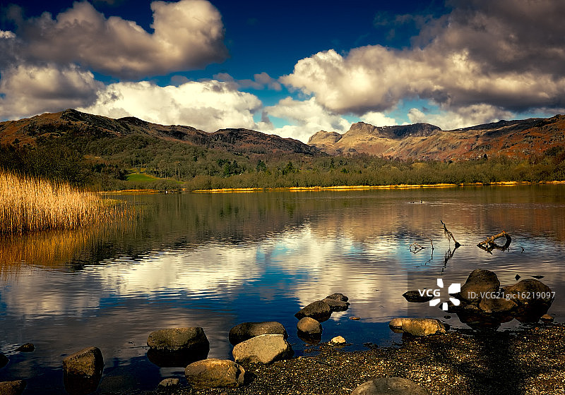 兰谷峰图片素材