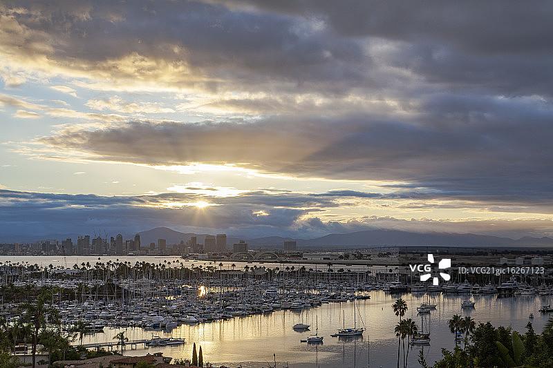 洛马岬的日出景观图片素材