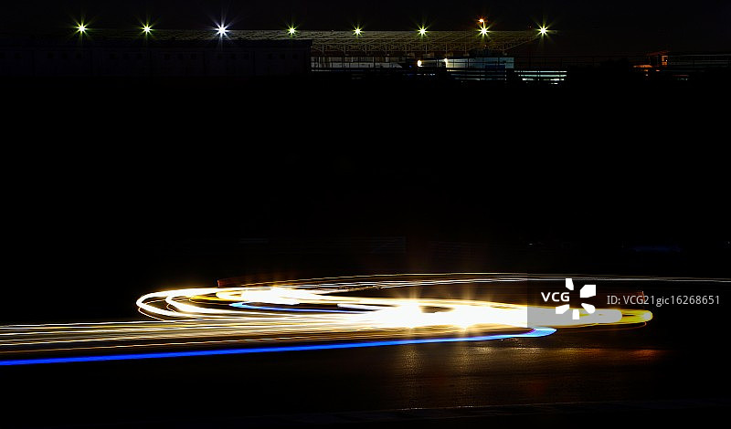 赛车灯光图片素材