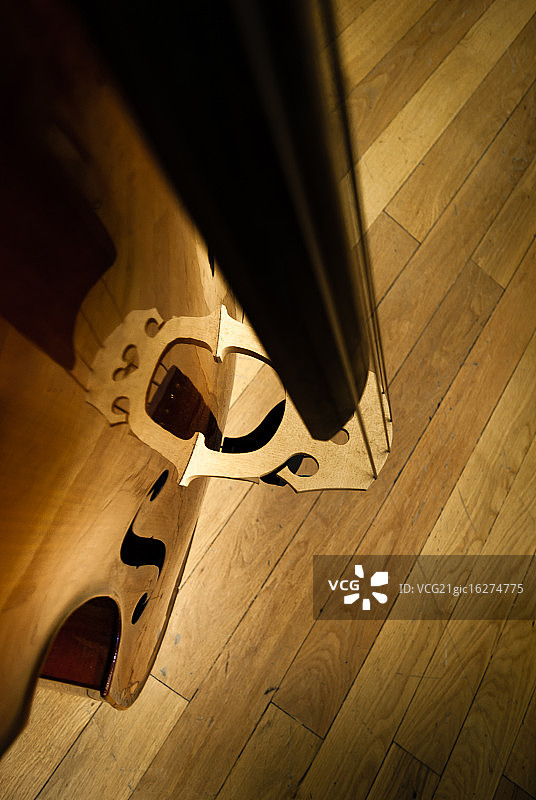 低音提琴图片素材