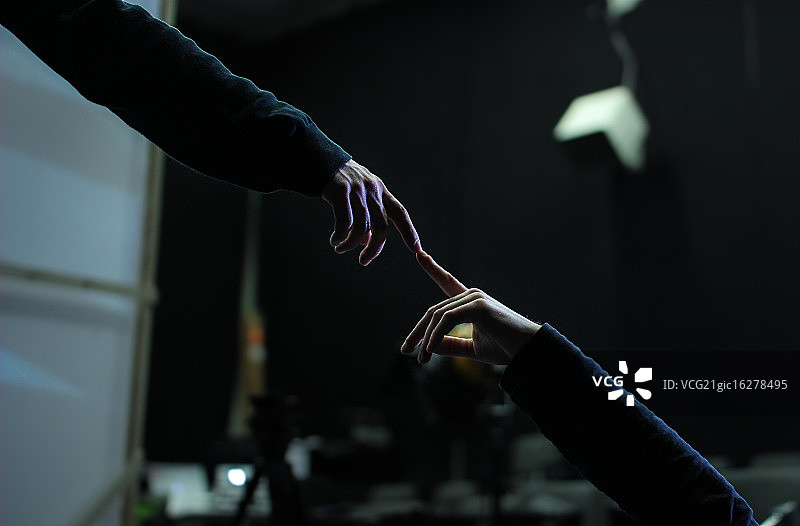 亚当的创造图片素材