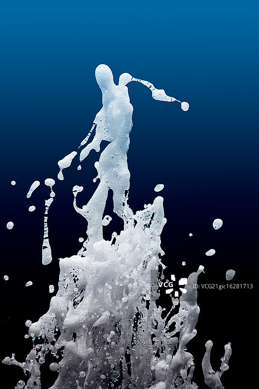 间歇泉中的形状图片素材