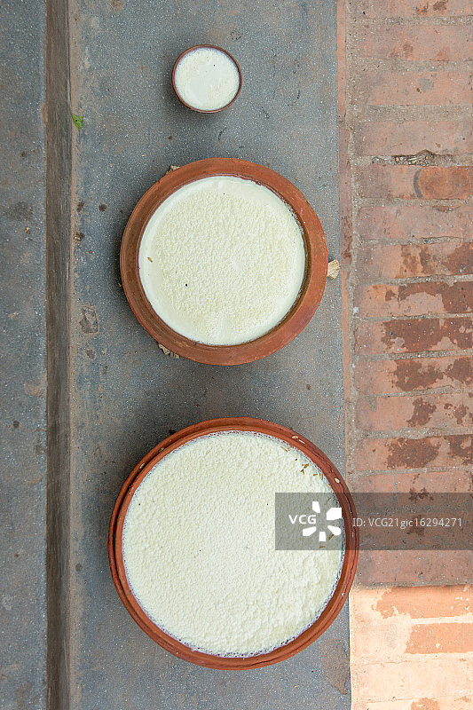 然后是三个图片素材