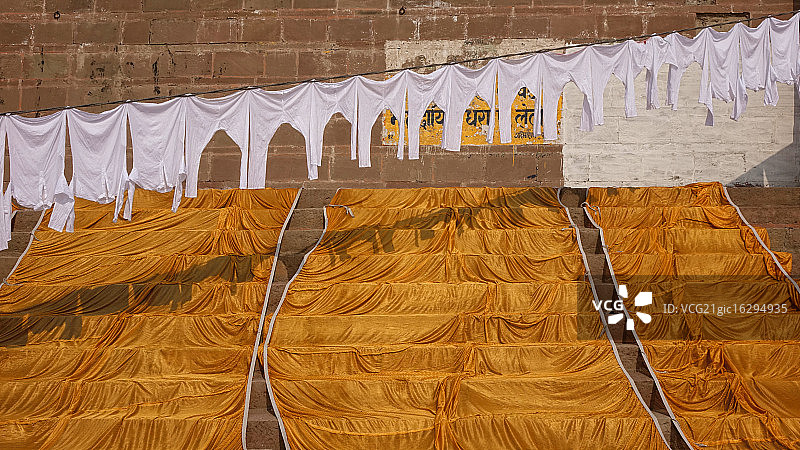 瓦拉纳西的洗衣日图片素材