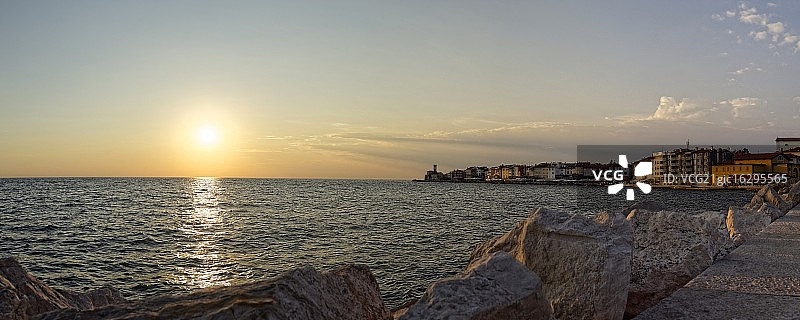 皮兰日落图片素材