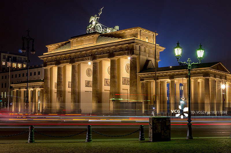 勃兰登堡门夜景图片素材