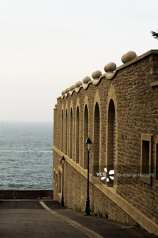 迪纳尔图片素材