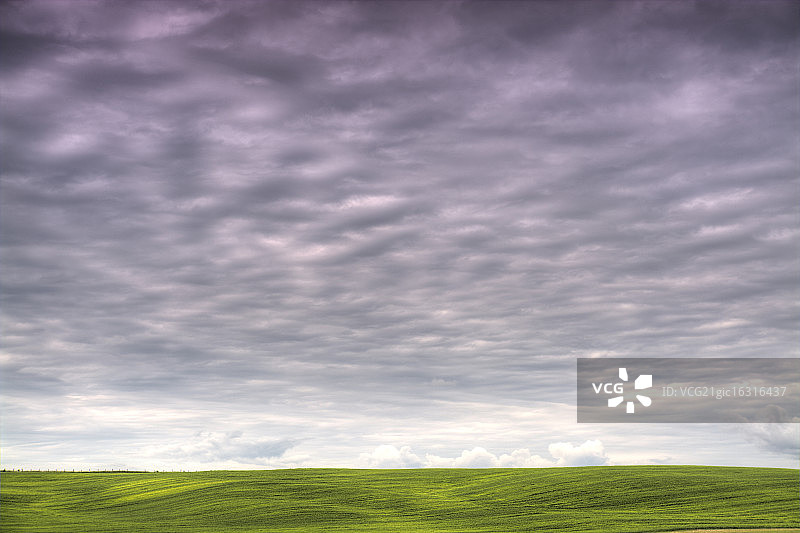 起伏的群山图片素材