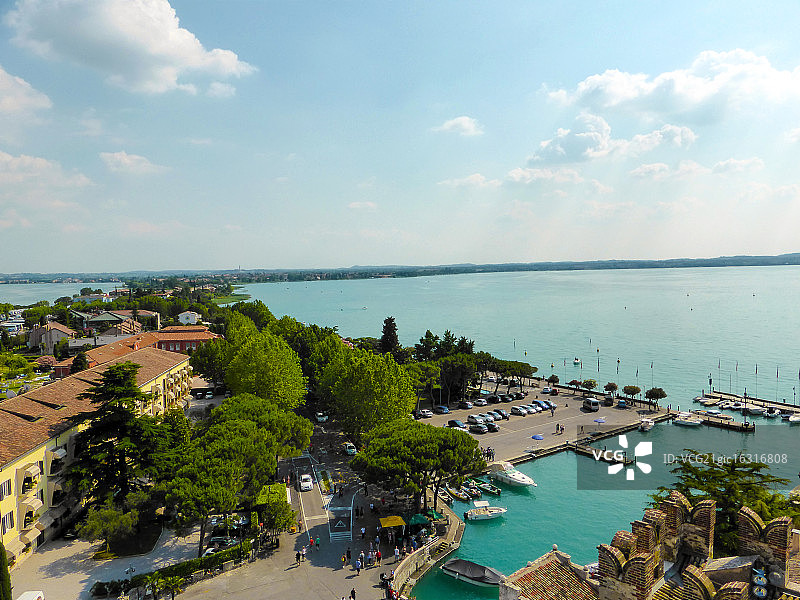 锡尔苗内加尔达湖风光图片素材