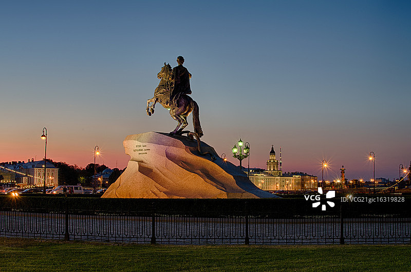 圣彼得堡的白夜图片素材