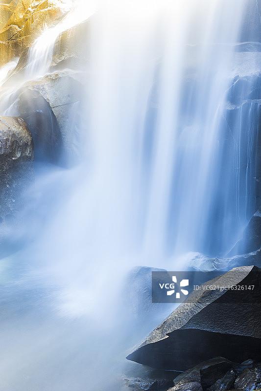 下弗纳尔瀑布图片素材