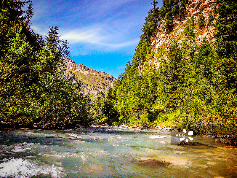 锡尔斯玛丽亚河徒步图片素材