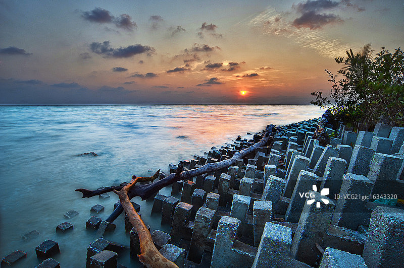 双溪加央海滩日落图片素材