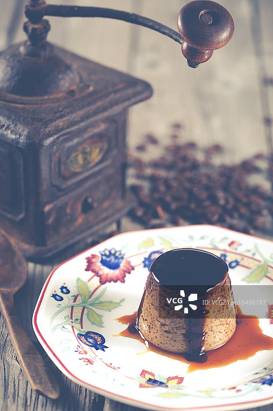 咖啡鸡蛋卡仕达图片素材