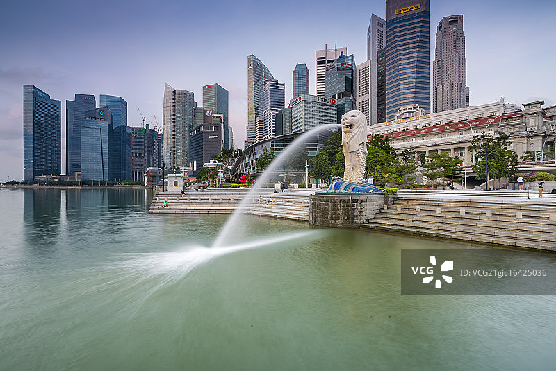 新加坡鱼尾狮城市景观图片素材