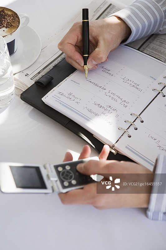 商人从短信中获取号码图片素材