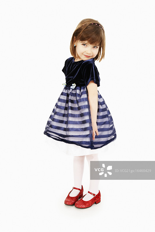 盛装打扮的女孩图片素材