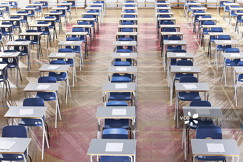 空旷的考场图片素材