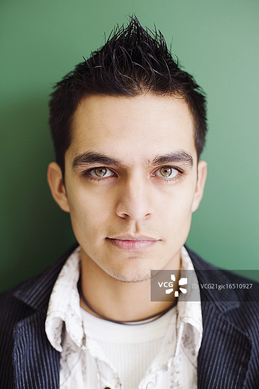 年轻人图片素材