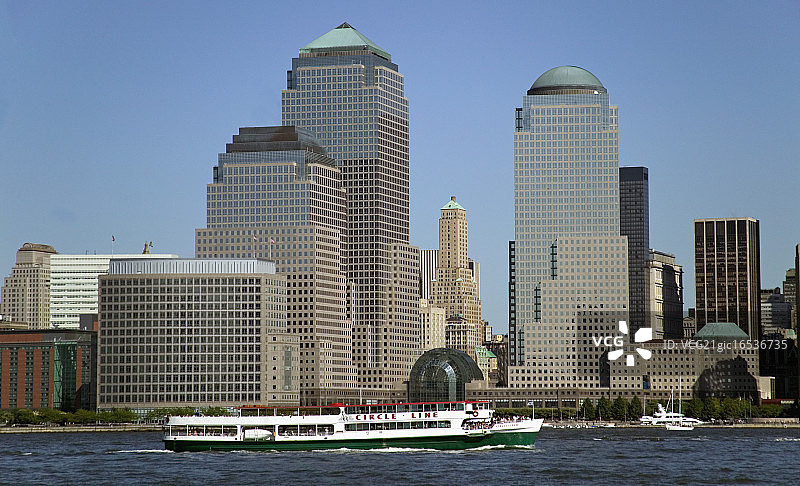 曼哈顿天际线与世界金融中心图片素材